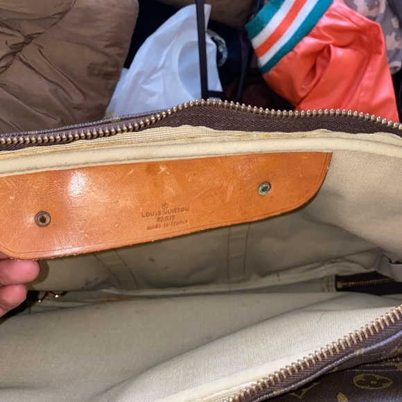 Louis Vuitton travel bag
Sirius 50 - Picture 10 of 11